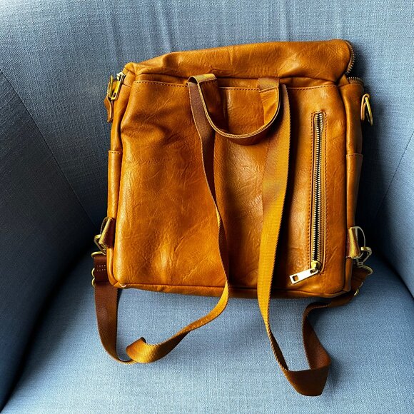 FAWN DESIGN- The Mini Backpack- Tan/Gold - Picture 4 of 6